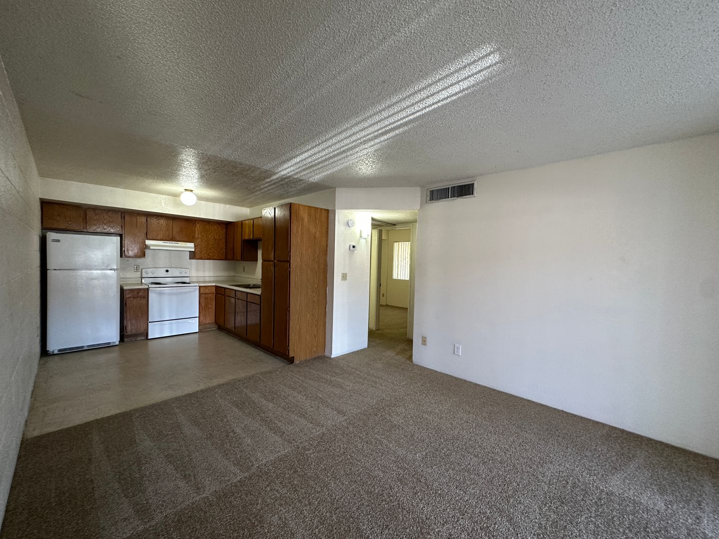 Tucson Apartment: 5770 S Jeanette Blvd