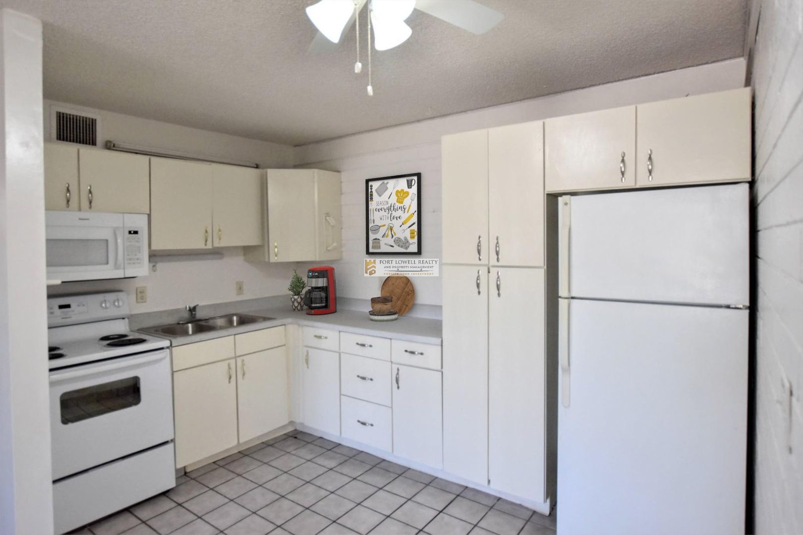 Tucson Apartment: 3003 N Alvernon Way