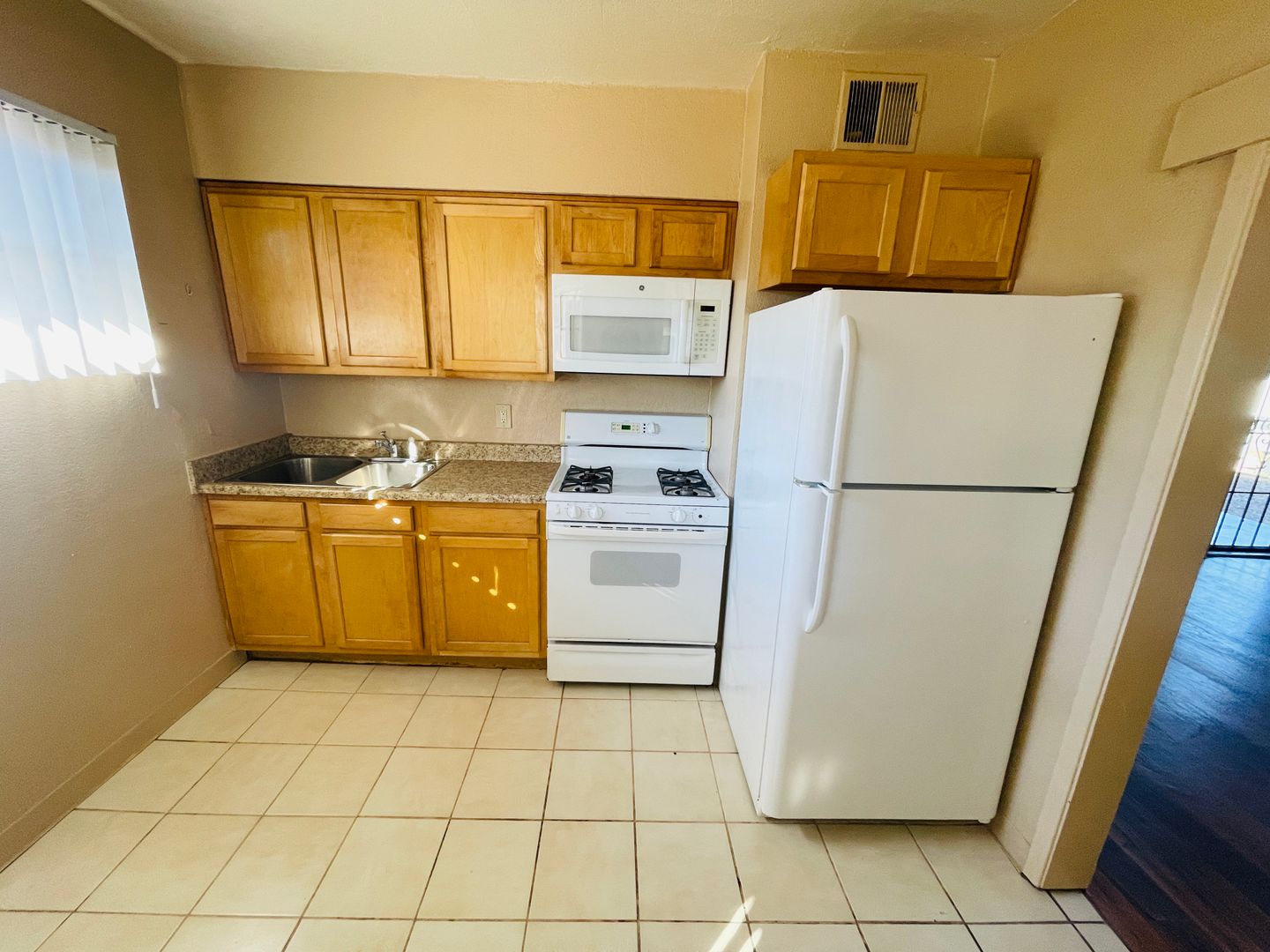 Tucson Apartment: 2124 N Forgeus Ave Unit C