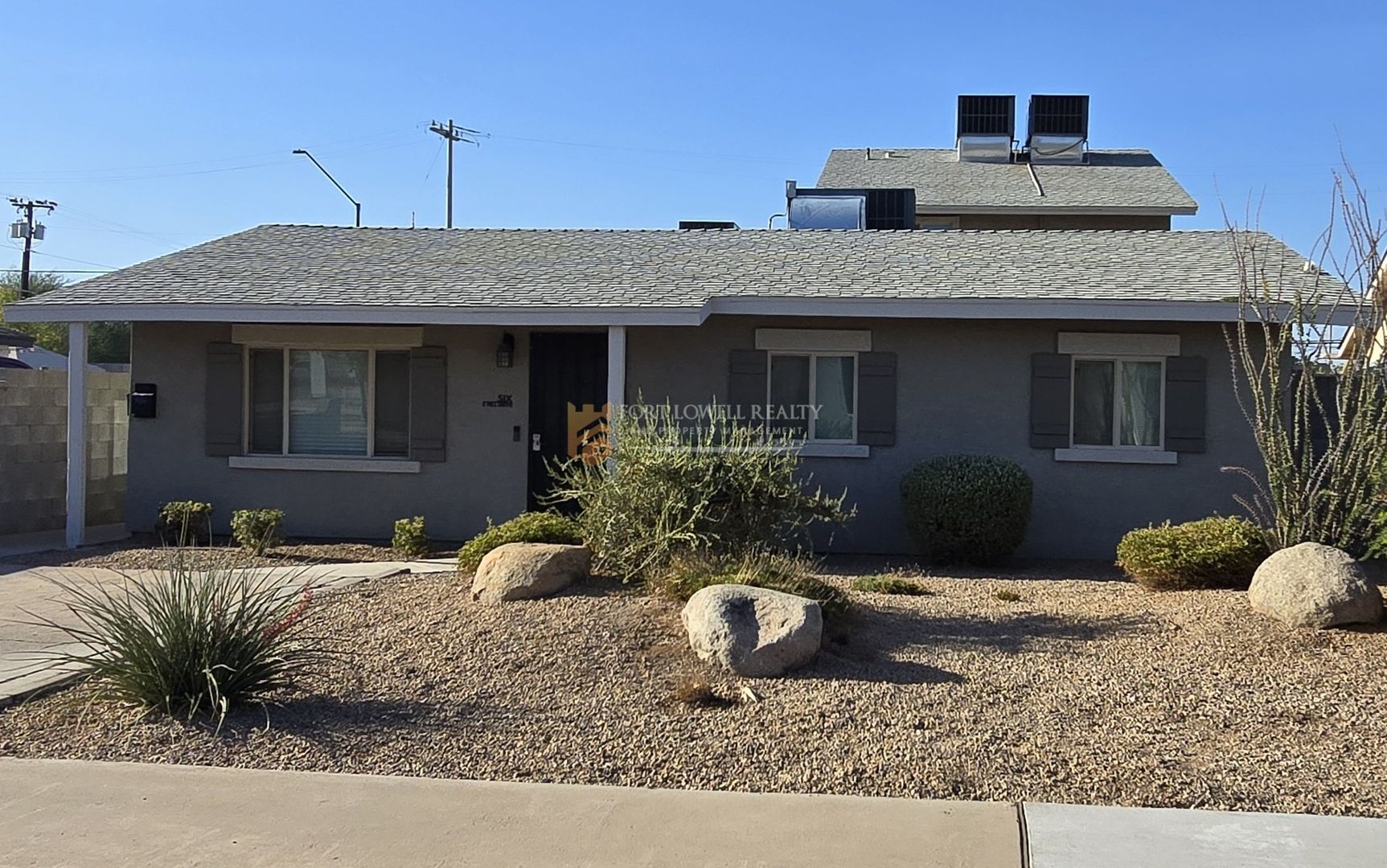 Avondale Apartment: 6 E Hill Dr Apt A