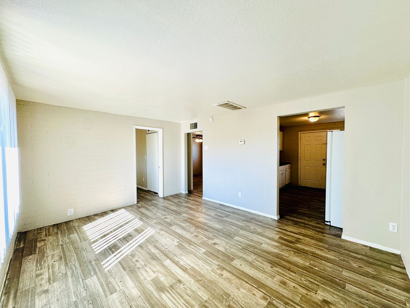 Tucson Apartment: 114 W Laguna St