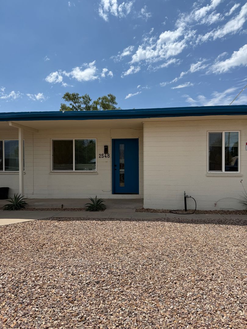 Tucson Apartment: 2546 E Copper St