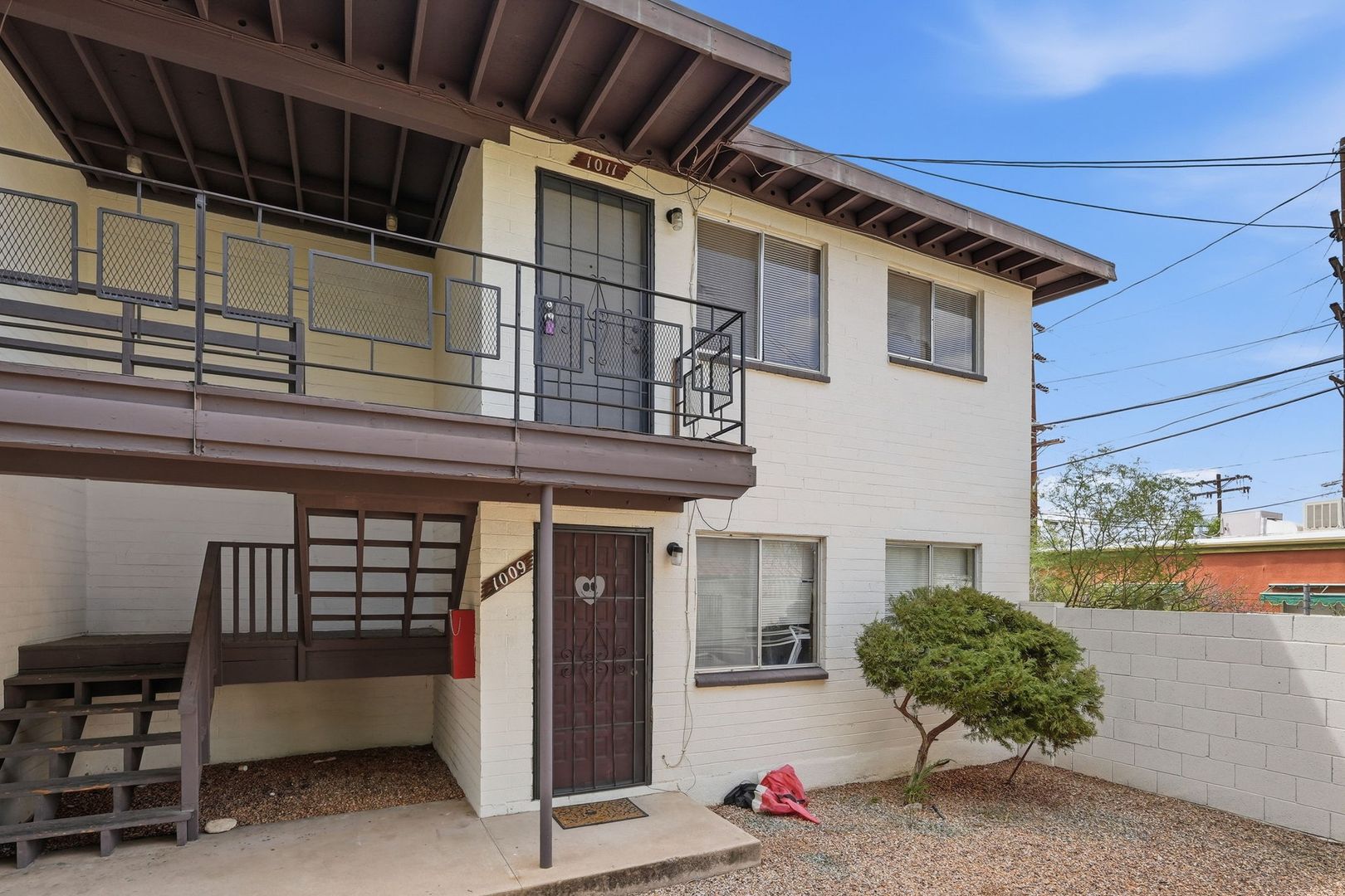 Tucson Apartment: 1005-1021 E Spring St