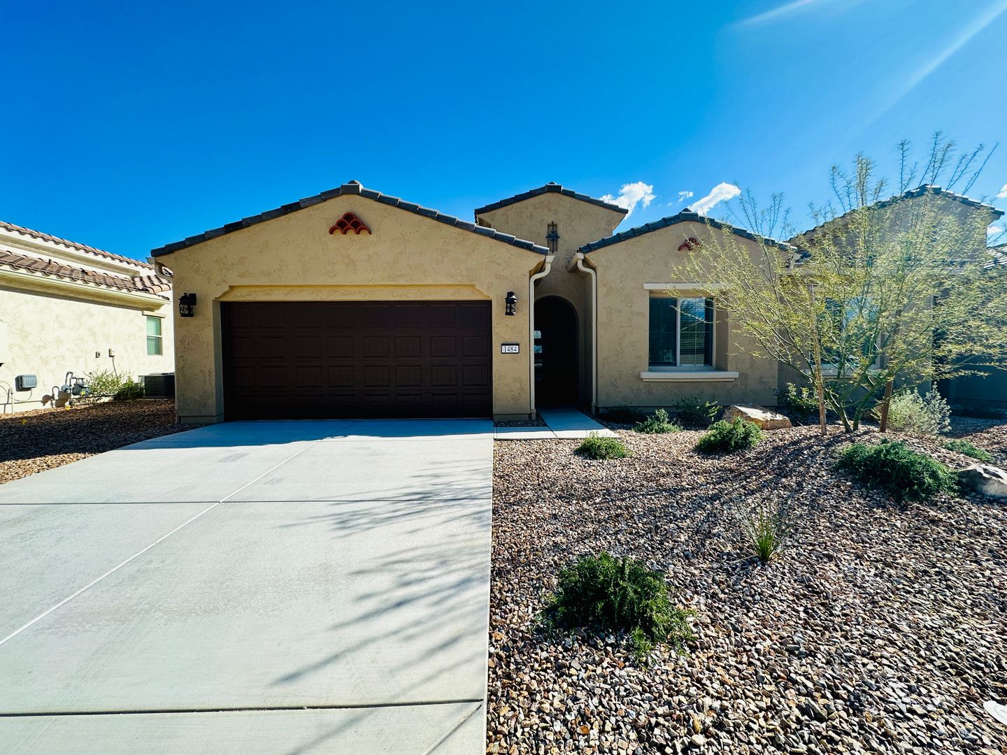 Green Valley House: 1436 E Basalt Drive