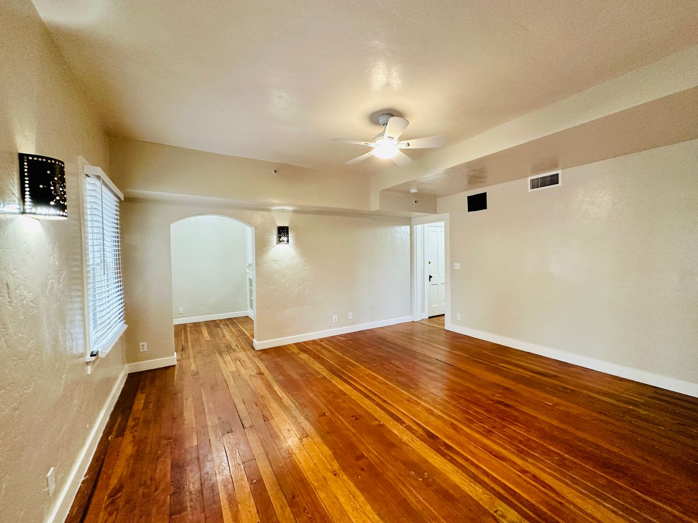 Tucson Apartment: 605 E 9th St
