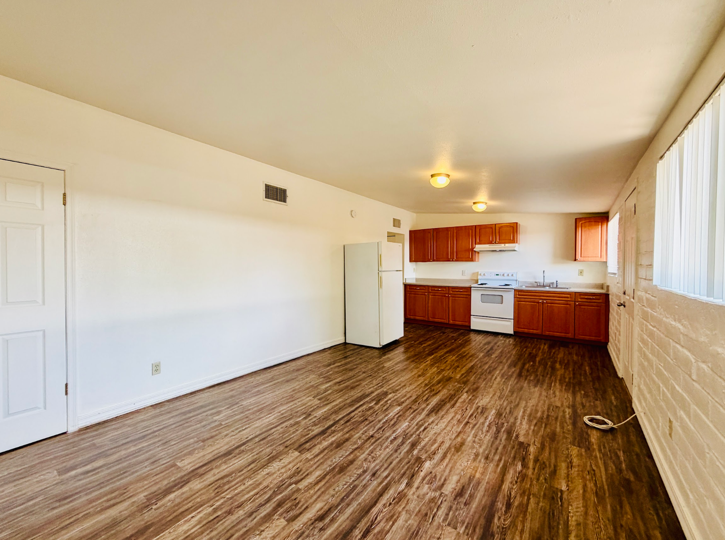 Tucson Apartment: 1631 E Hedrick Dr