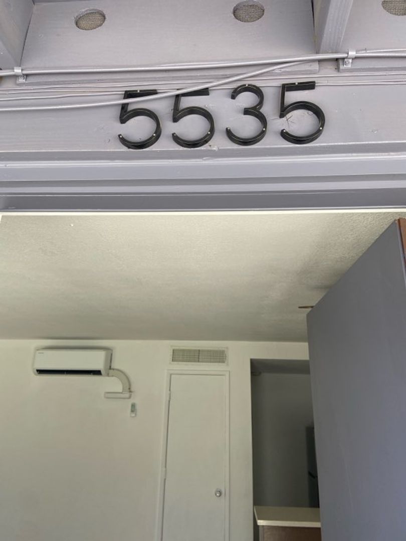 Tucson Apartment: 5519 - 5557 E Helen St