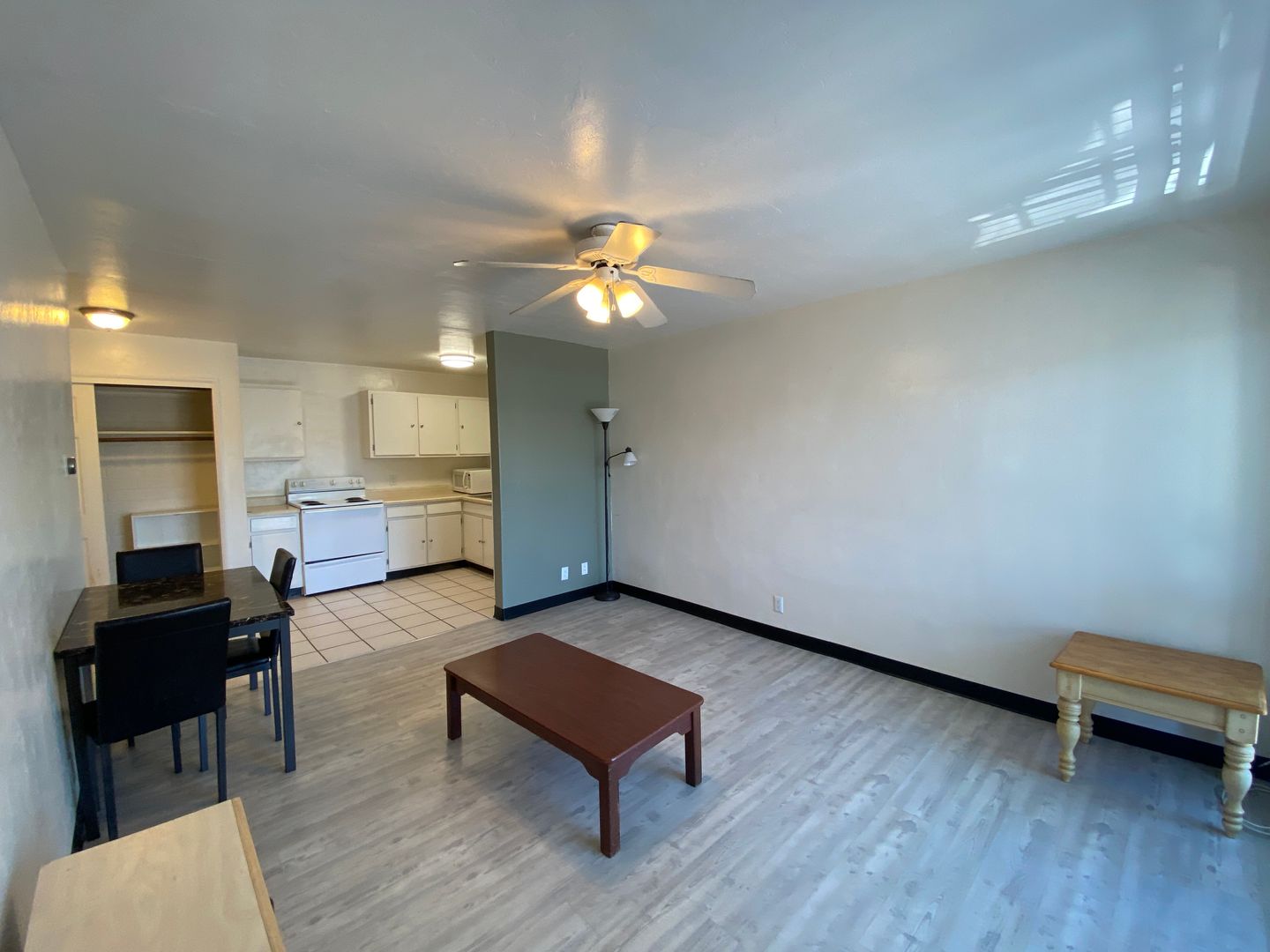 Tucson Apartment: 1425 N Park Ave