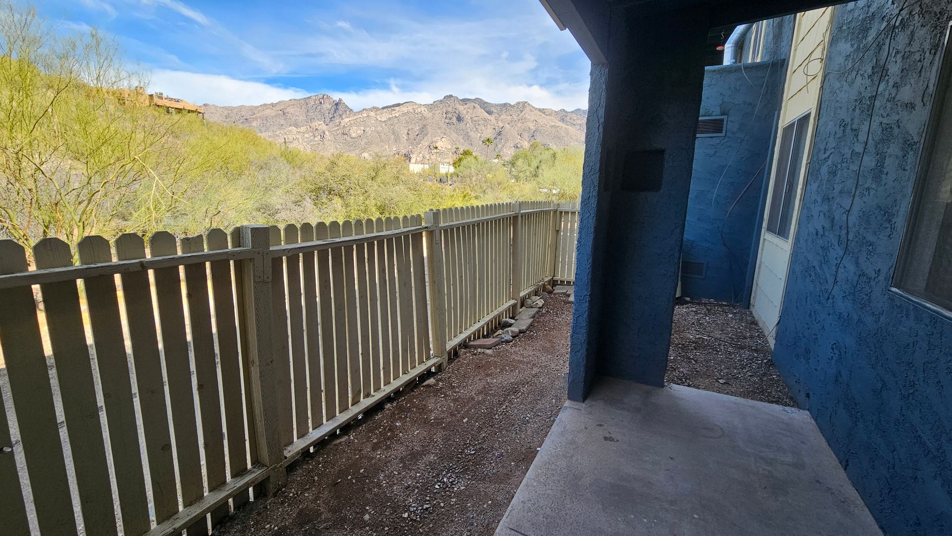 Tucson Apartment: 5803 N Camino Esplendora