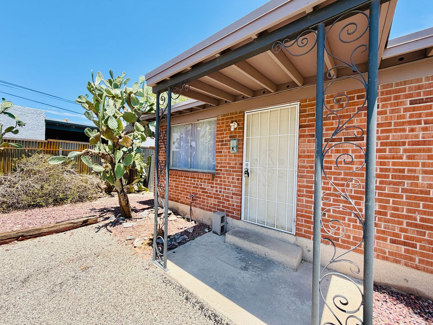 Tucson Townhome: 2120 N Treat Ave