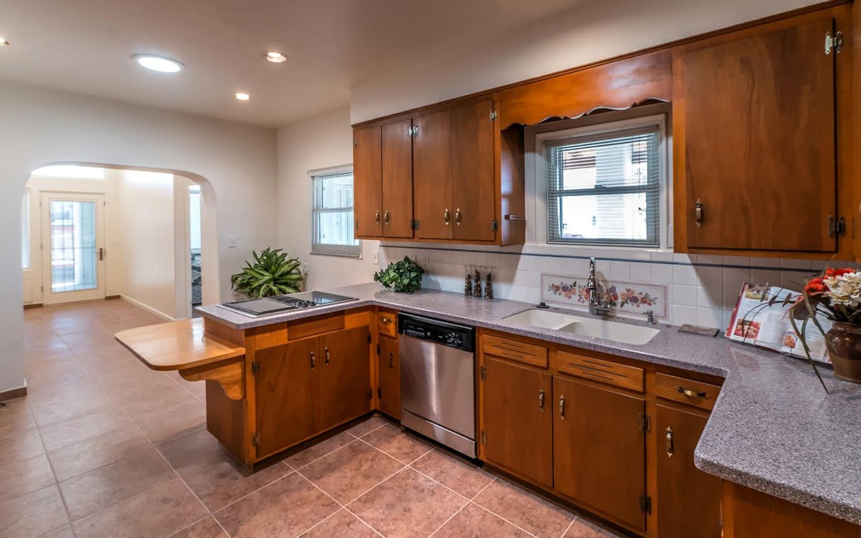 Tucson House: 1124 E 10th St Unit 1