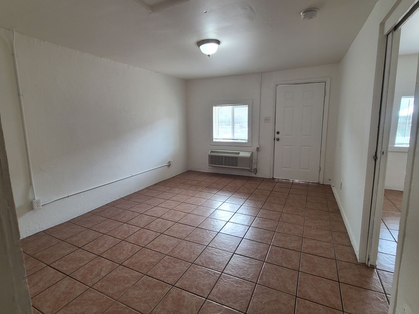 Tucson Apartment: 2736-2740 N Stone Ave