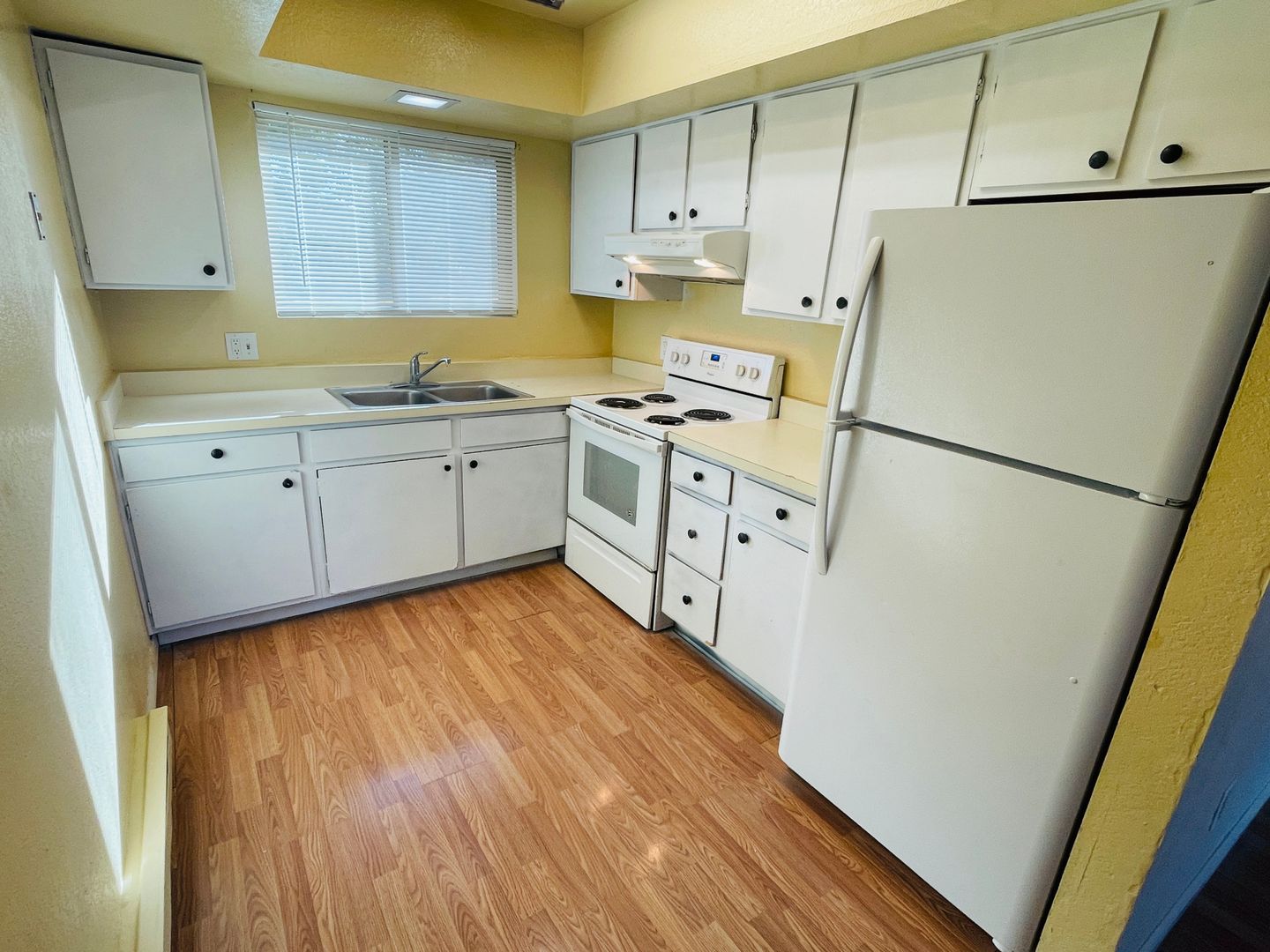 Tucson Apartment: 330 E Corona Rd Apt 1103