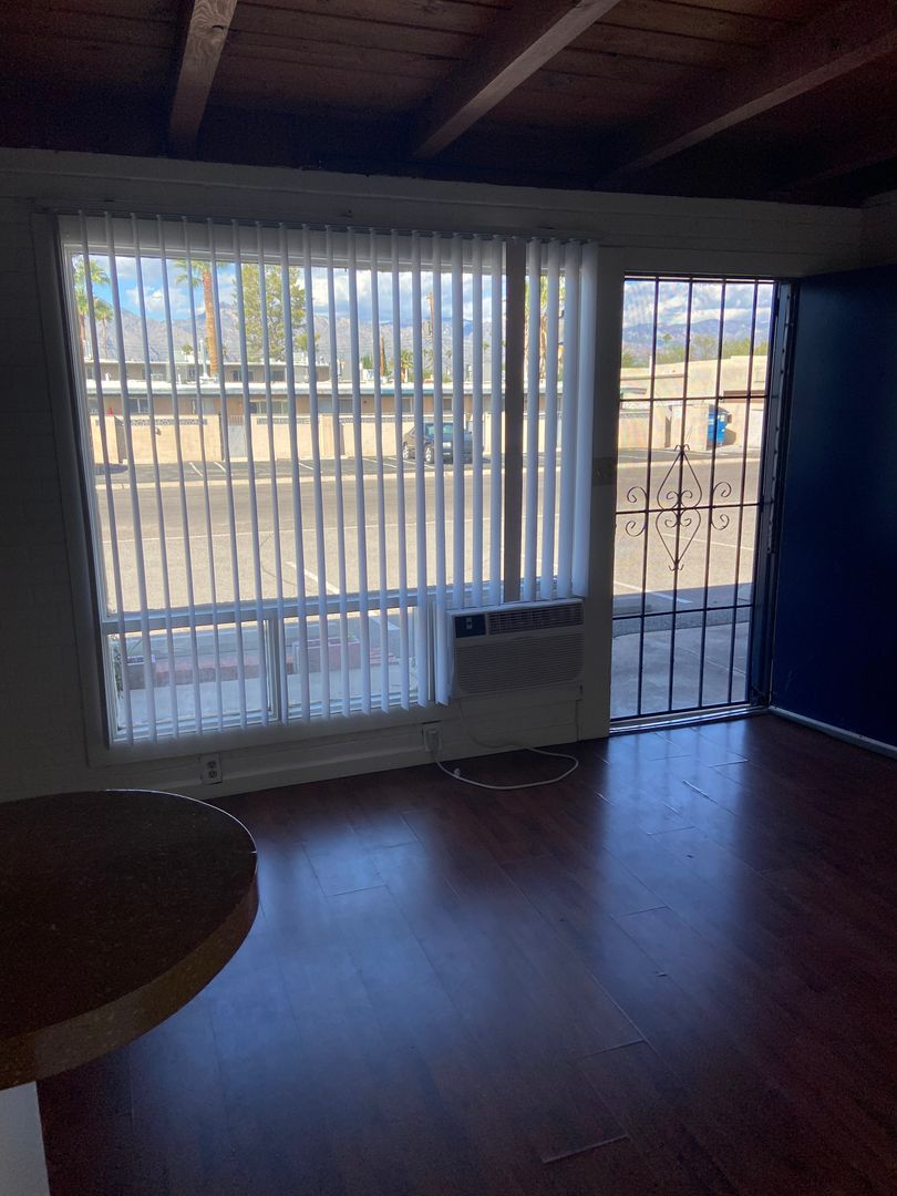 Tucson Apartment: 1302-1350 N Craycroft Rd