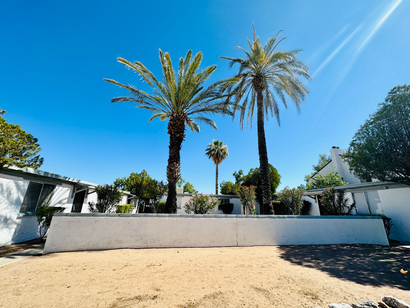 Tucson Apartment: 250 W Laguna St