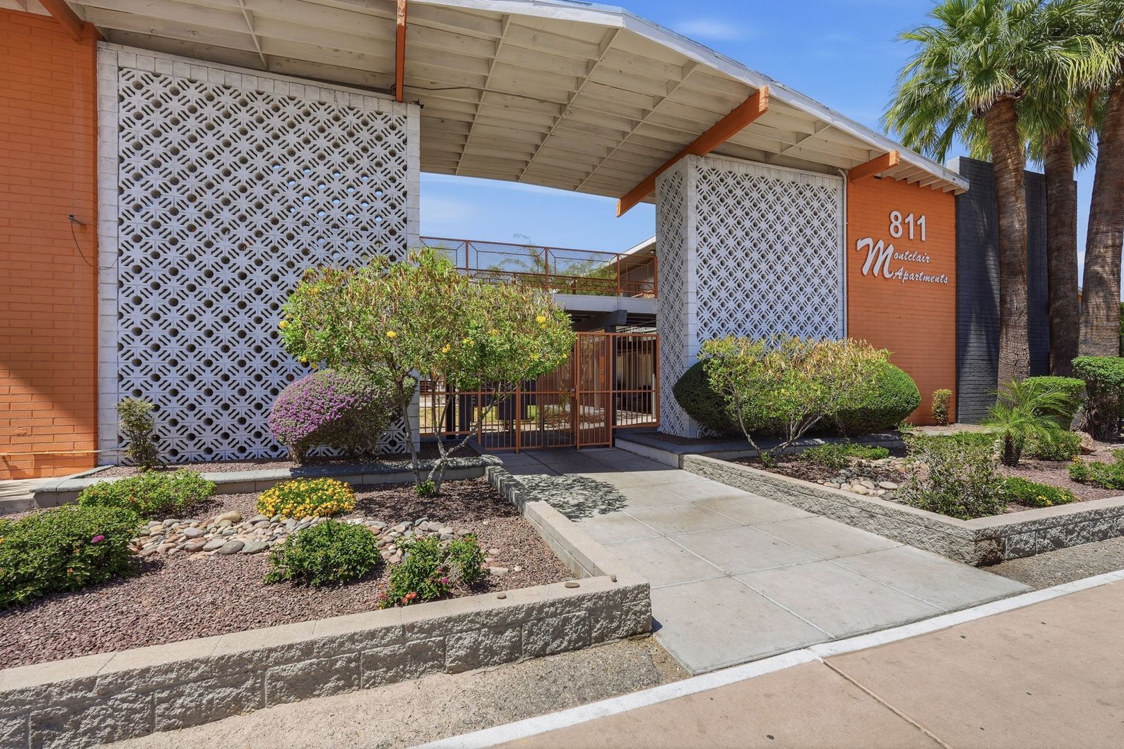 Tucson Apartment: 811 N Alvernon Way