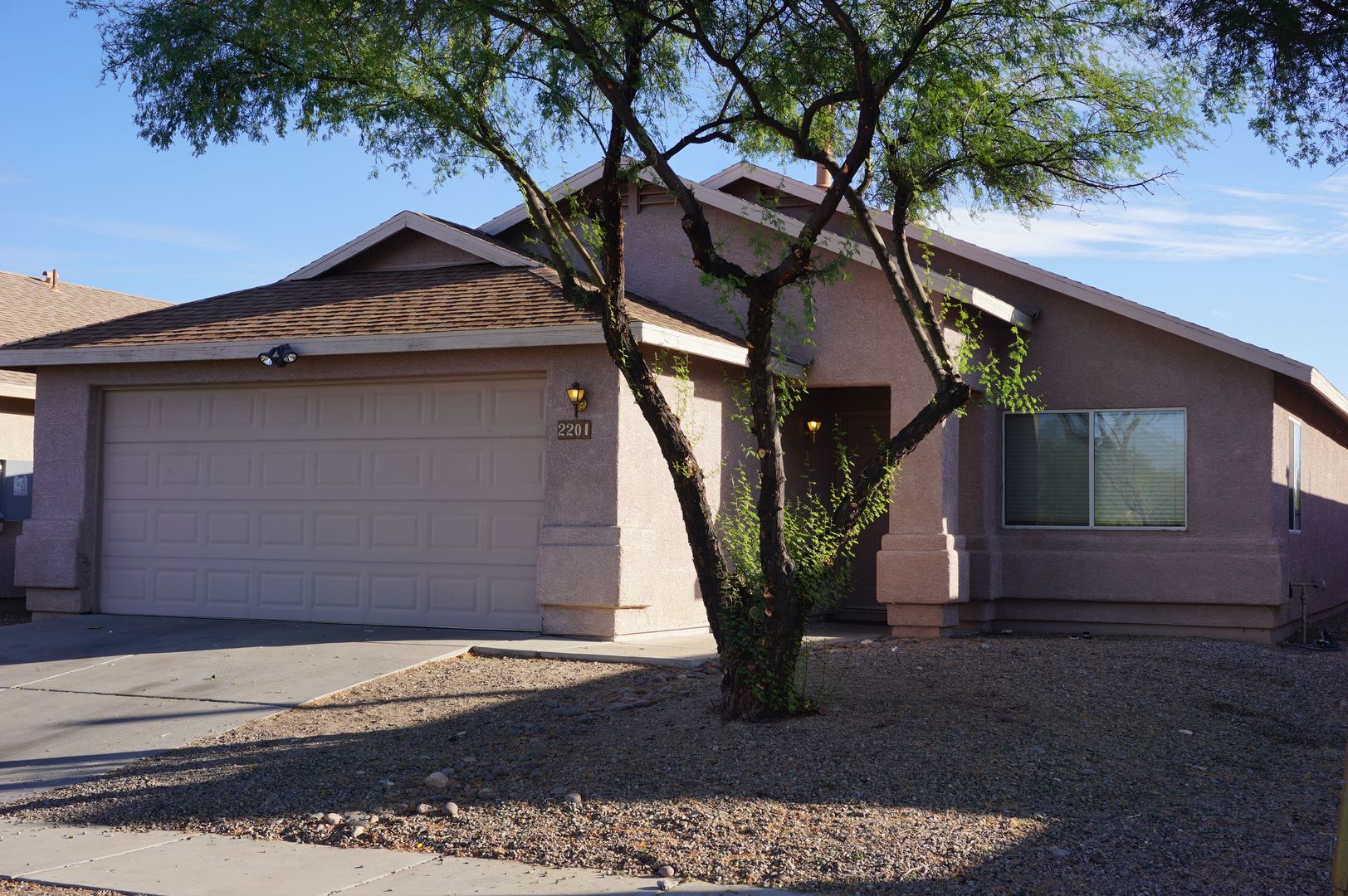 Tucson House: 2201 S Saint Suzanne Dr
