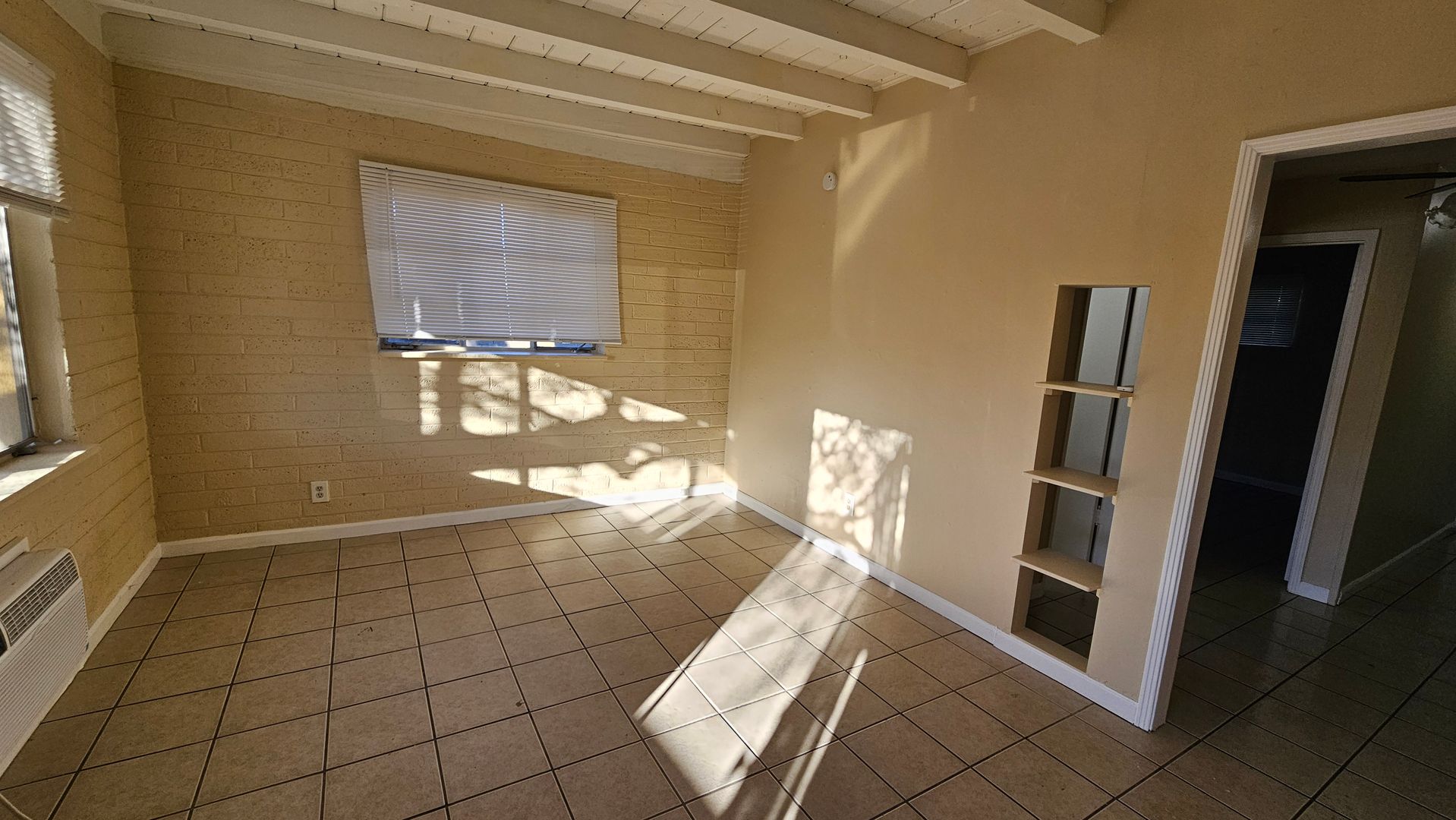 Tucson Apartment: 3414 E Bellevue St
