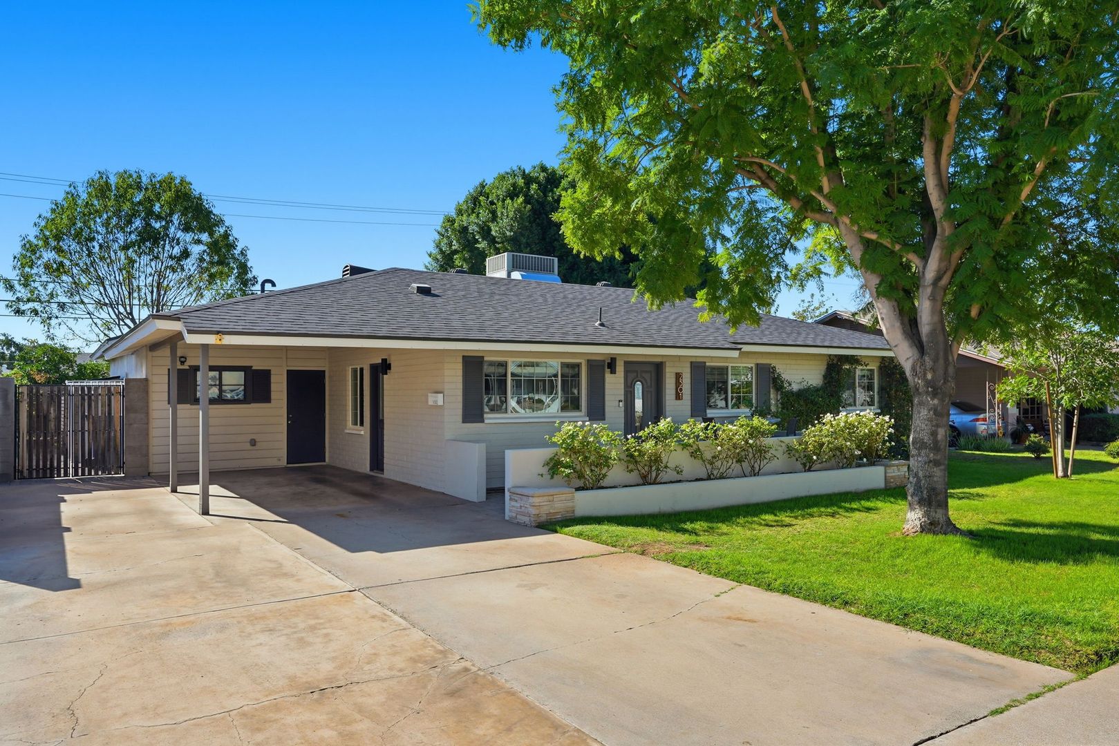 Phoenix House: 2501 E. Pierson St