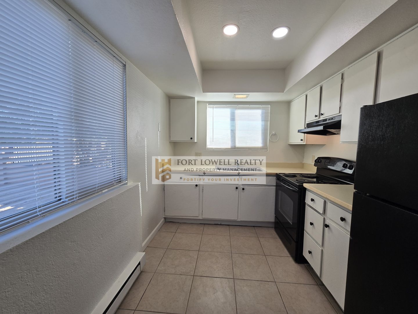 Tucson Apartment: 330 E Corona Rd Apt 1101