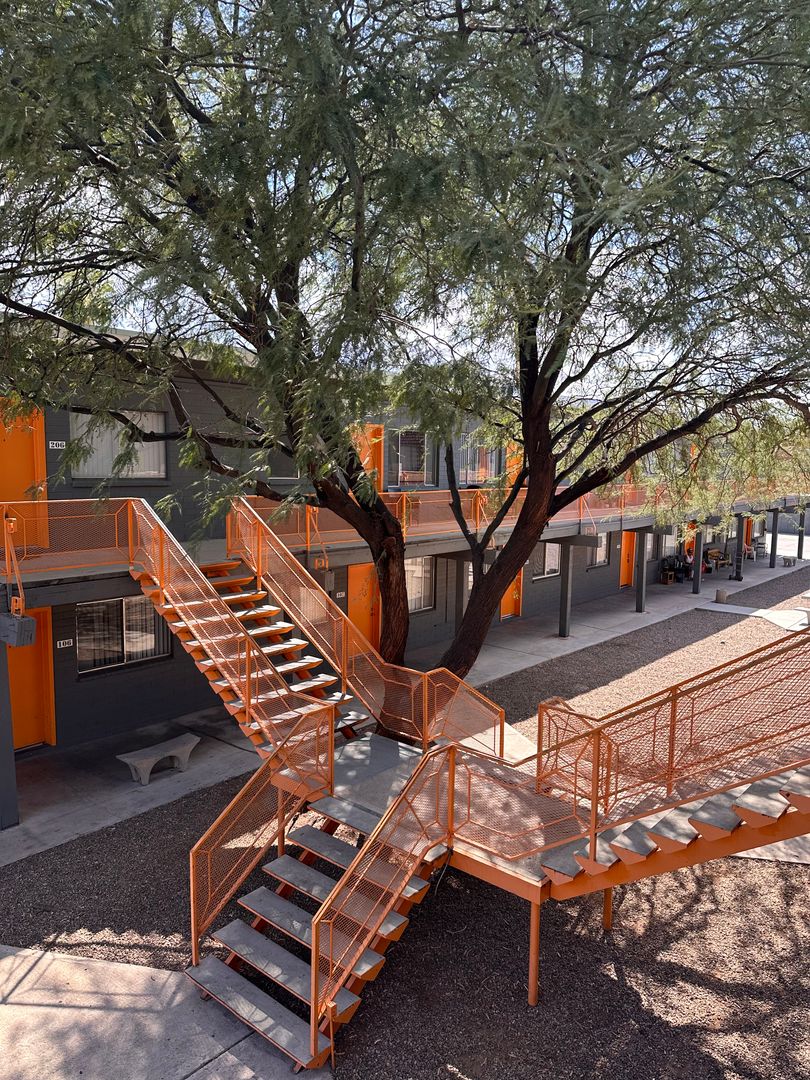 Tucson Apartment: 811 N Alvernon Way