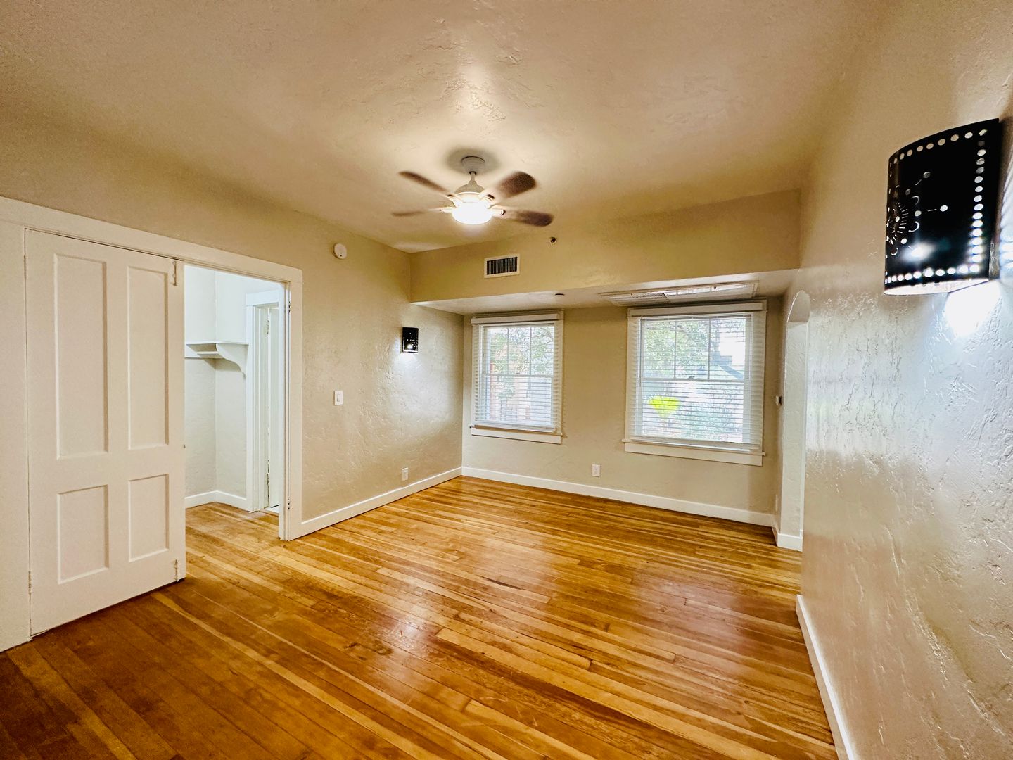 Tucson Apartment: 605 E 9th St