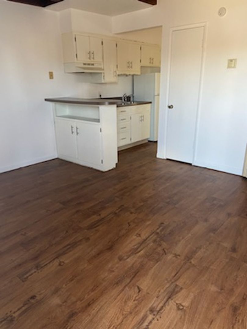 Tucson Apartment: 1302-1350 N Craycroft Rd