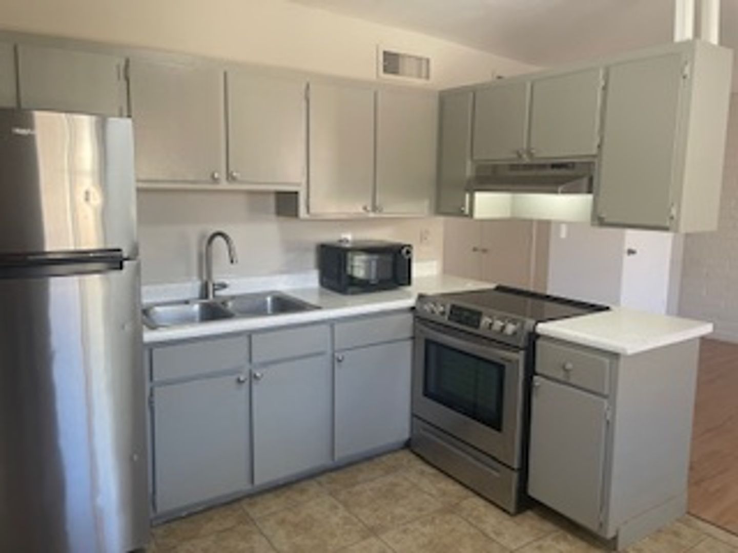 Tucson Apartment: 3727 N. Presidio Ave