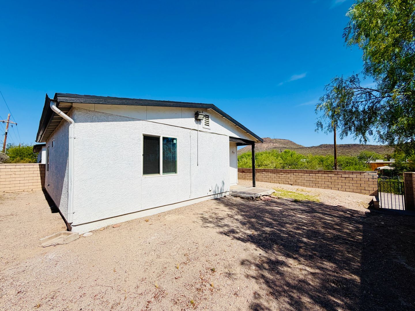 Tucson Apartment: 1880 S San Antonio Dr
