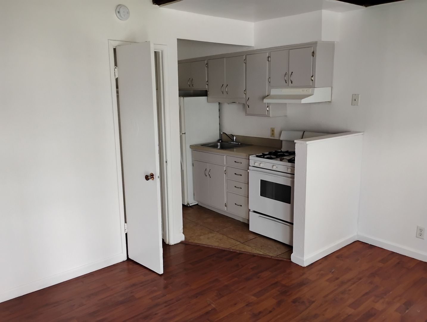 Tucson Apartment: 1302-1350 N Craycroft Rd