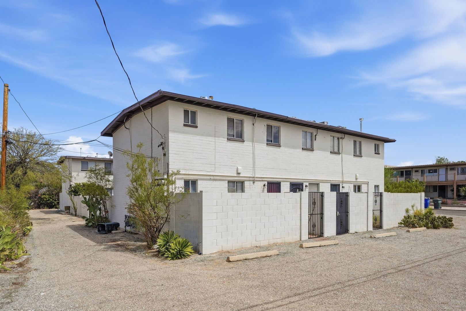 Tucson Apartment: 1005-1021 E Spring St