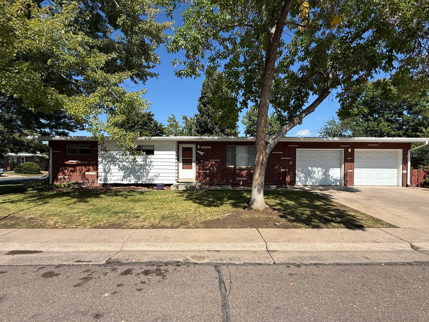 Littleton Apartment: 5394-5396 S Lakeview St