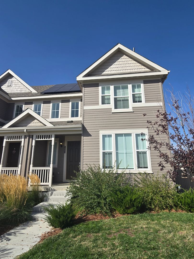 Erie House: 1661 Marquette Aly