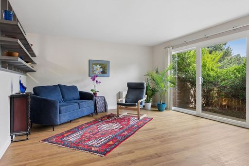 Completely Renovated 3 Bedroom Condo in the Wimbledon NOW AVAILABLE! – photo 1