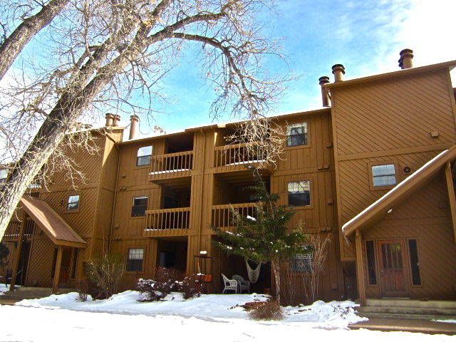 Boulder Condo: 2900 Shadow Creek Drive