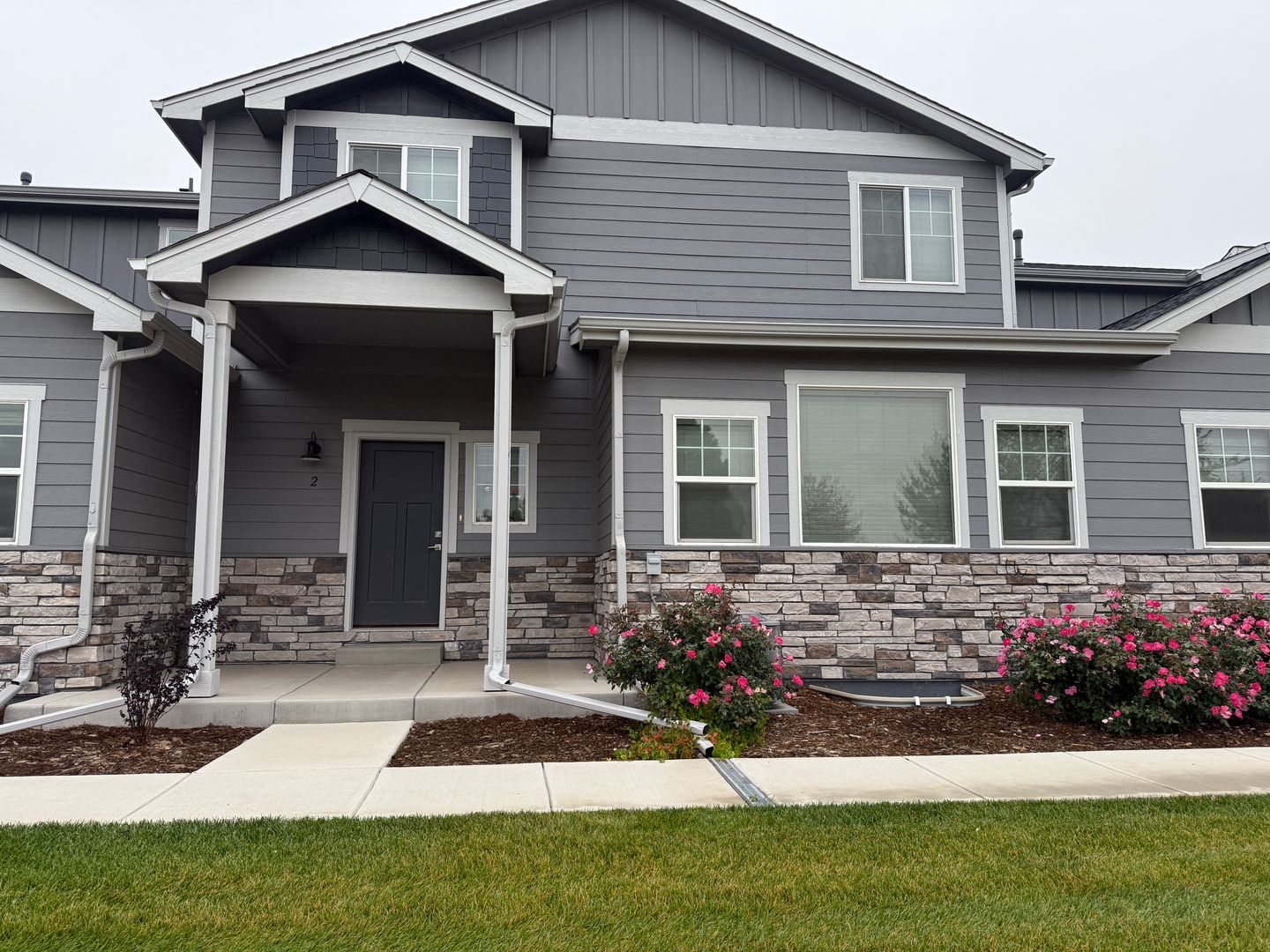 Windsor House: 210 E Chestnut St #2