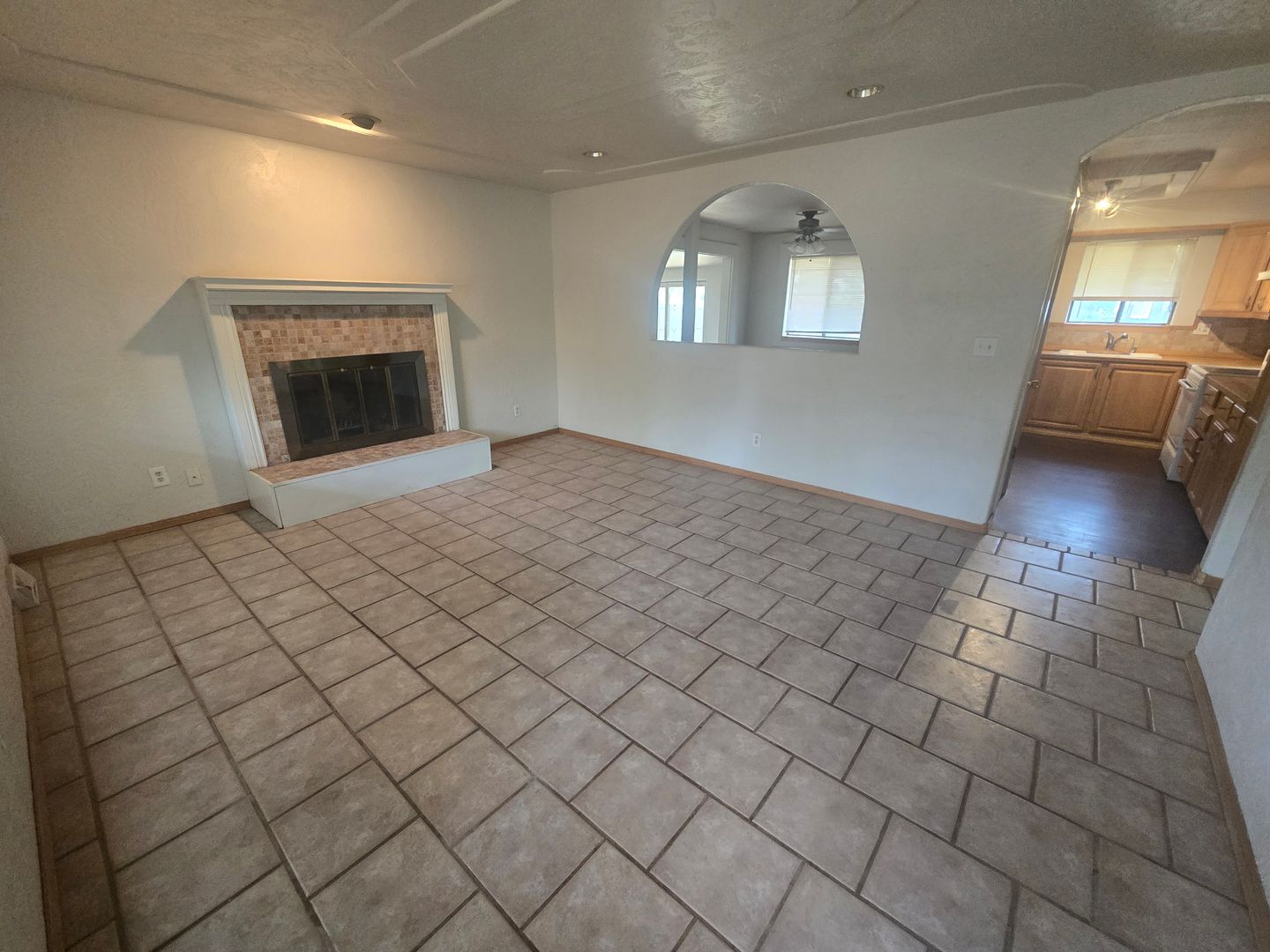 Greeley House: 4417 W 3rd St