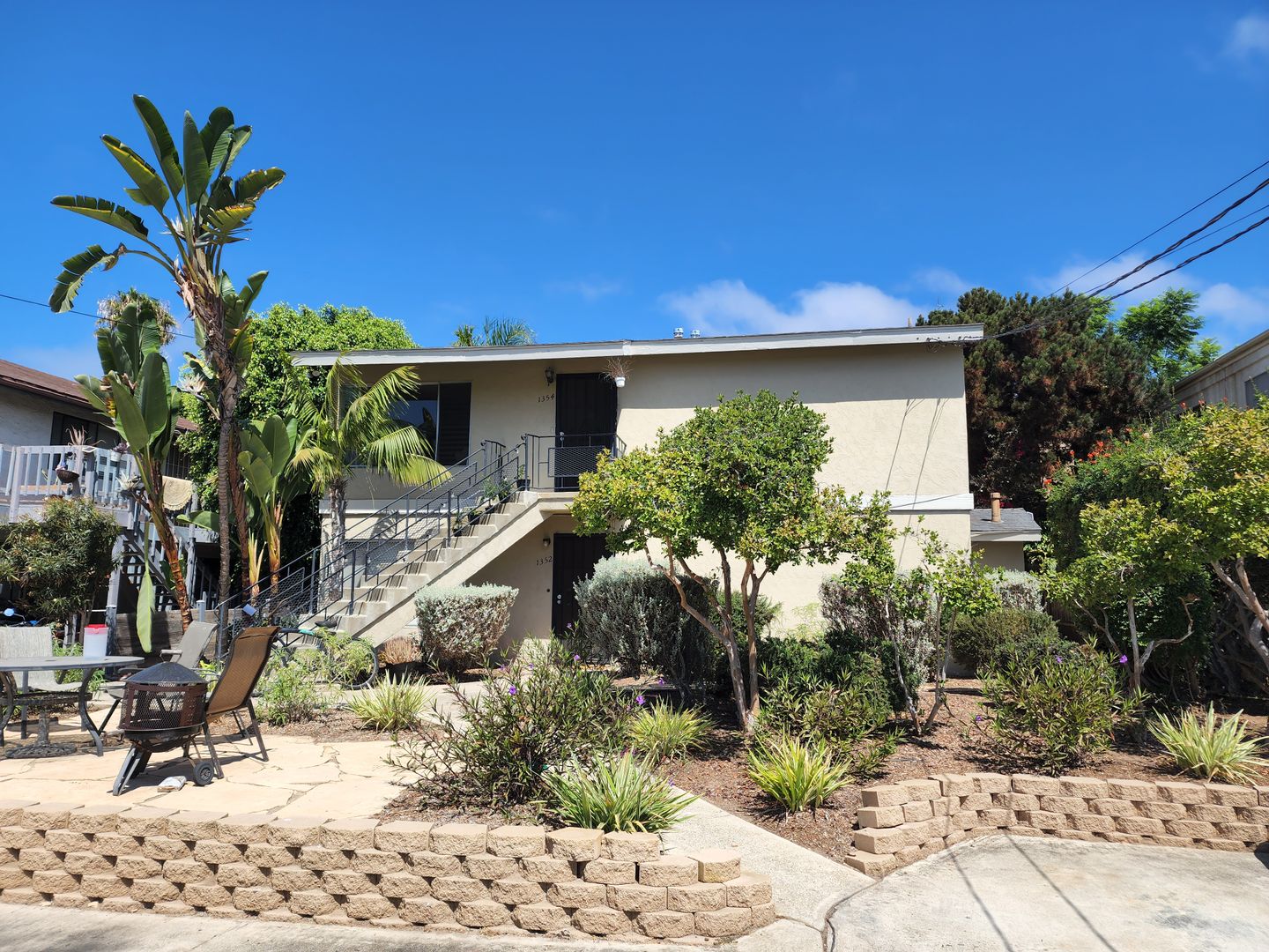 San Diego Apartment: 1350-1354 La Palma St.