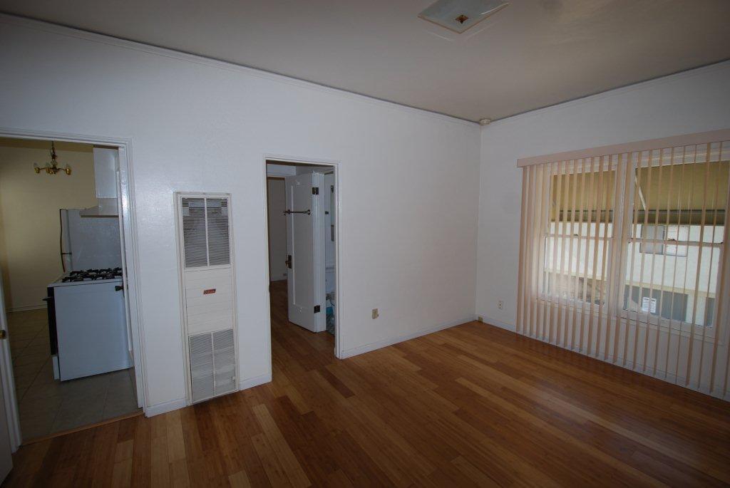 San Diego Apartment: 3802 Centre Street, #1-12