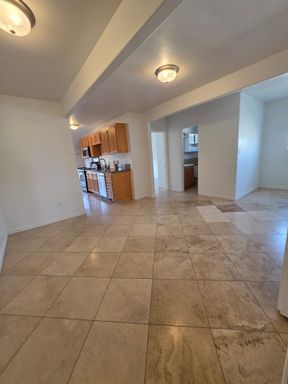 Spacious 1BR For Rent in Pacific Beach/Bird Rock – photo 1