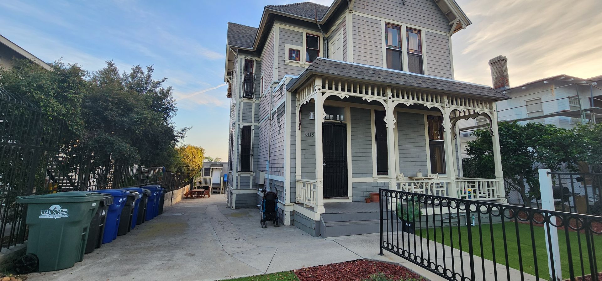 San Diego Apartment: 2419 J Street