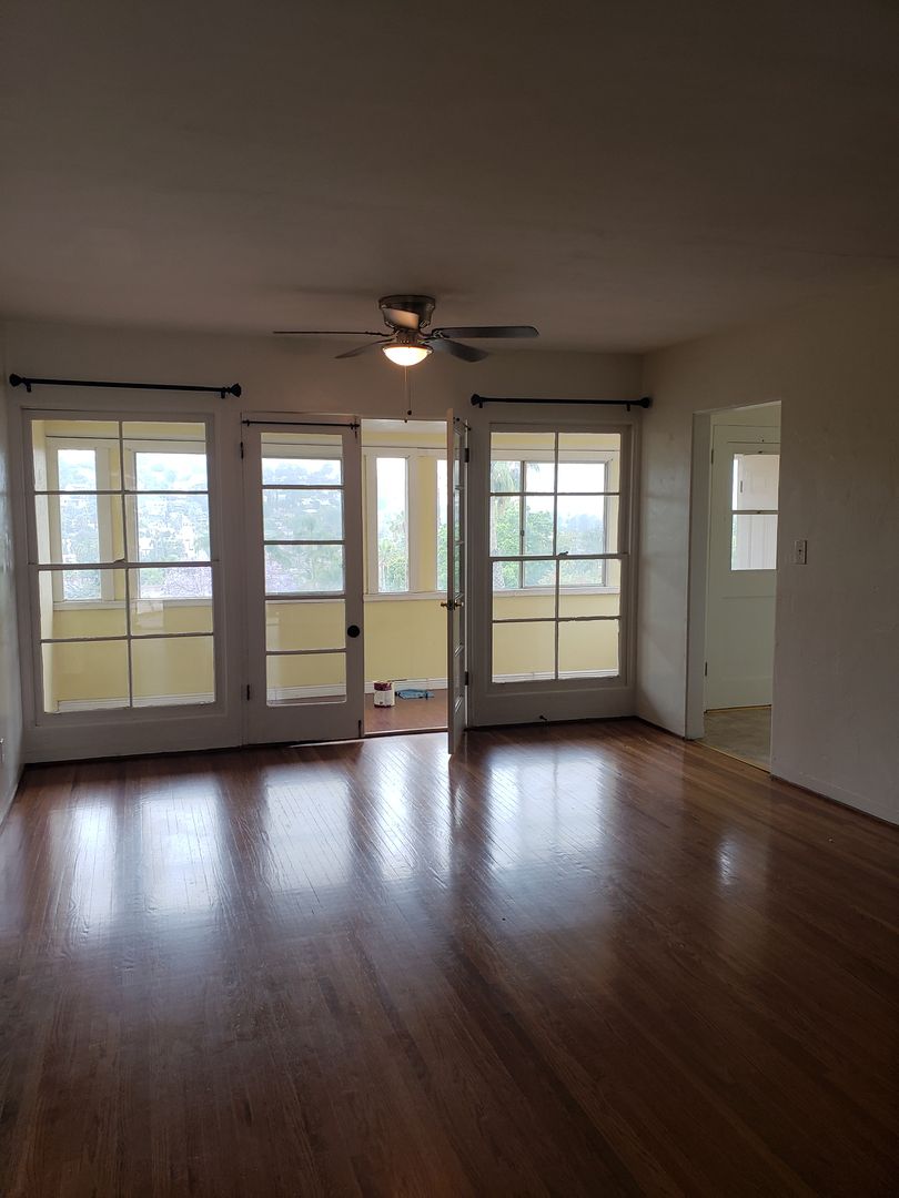 La Mesa House: 8432 Sunrise Avenue