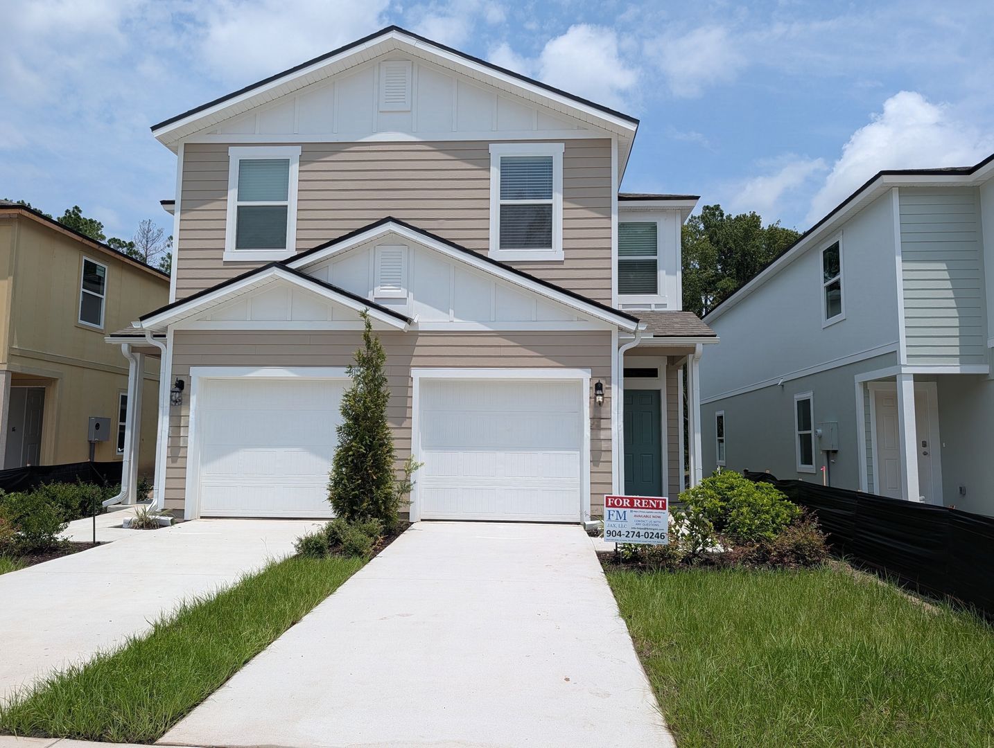 Jacksonville Townhome: 3225 Schoolmarm St