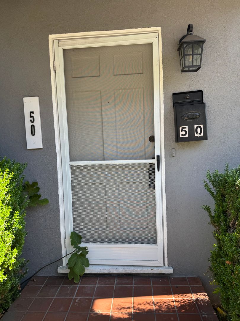 PASADENA Apartment: 50-58 HARKNESS AVE.