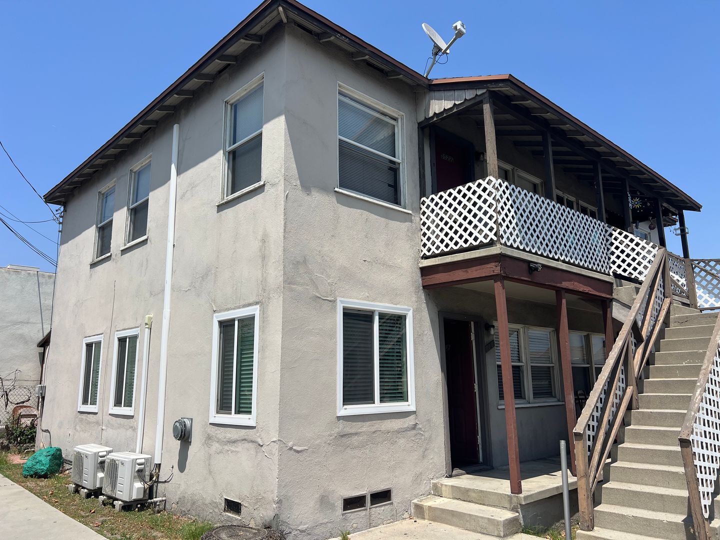 TEMPLE CITY Apartment: 5500-5526 ROSEMEAD BLVD.