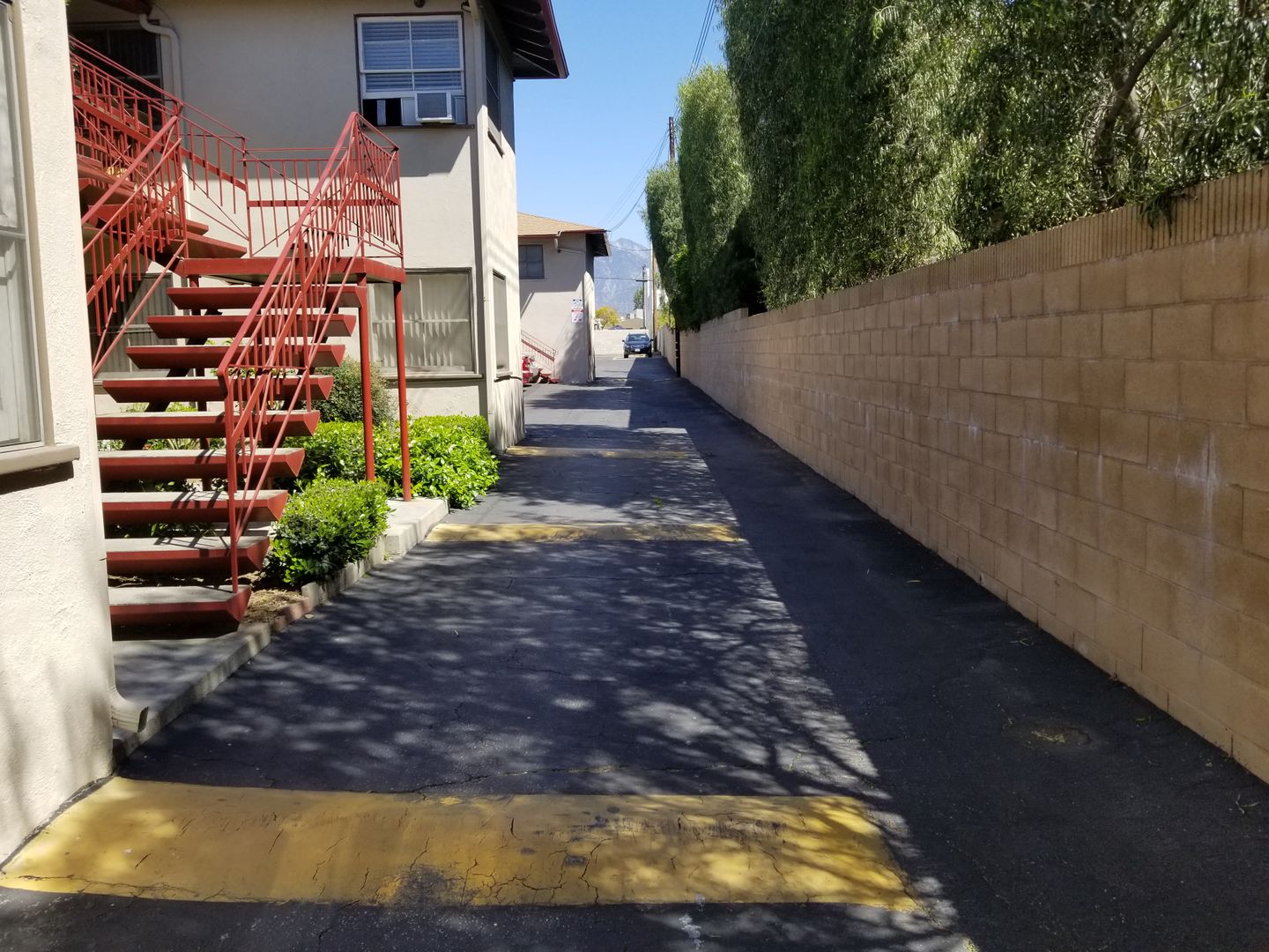 SAN GABRIEL Apartment: 331 E. LIVE OAK ST.