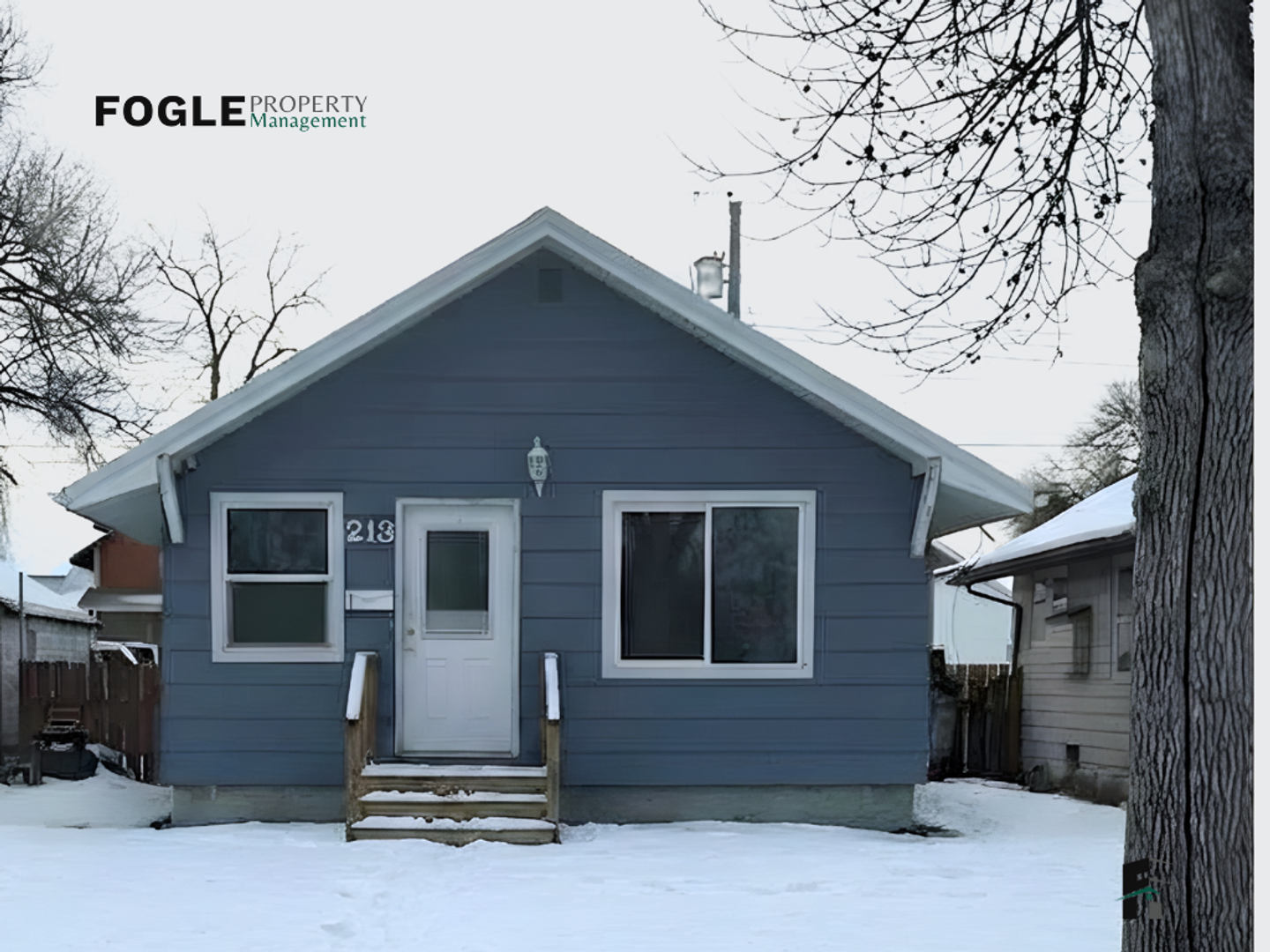 Williston House: 213 4th St W