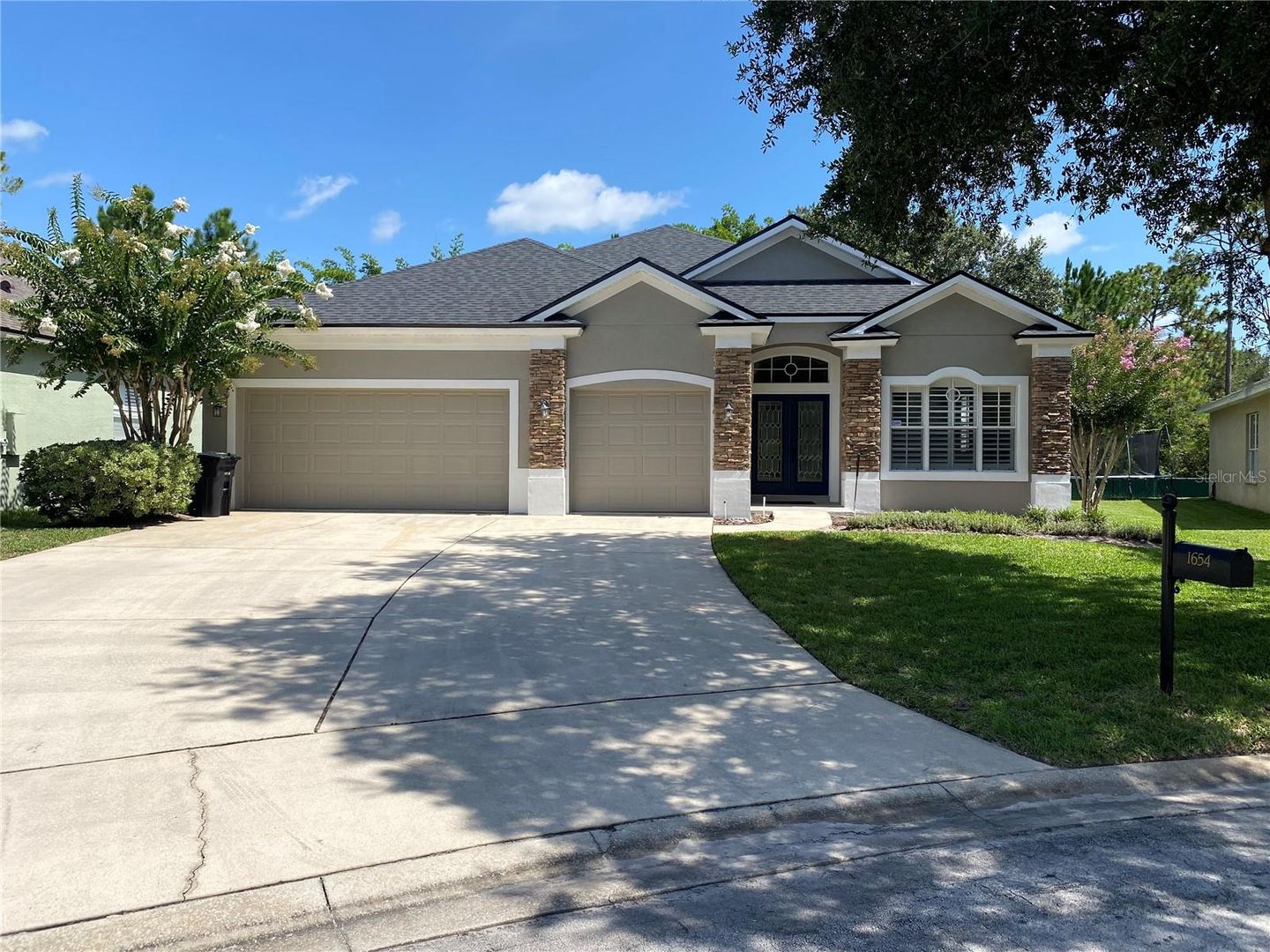 Lake Mary House: 1654 Cherry Blossom Ter