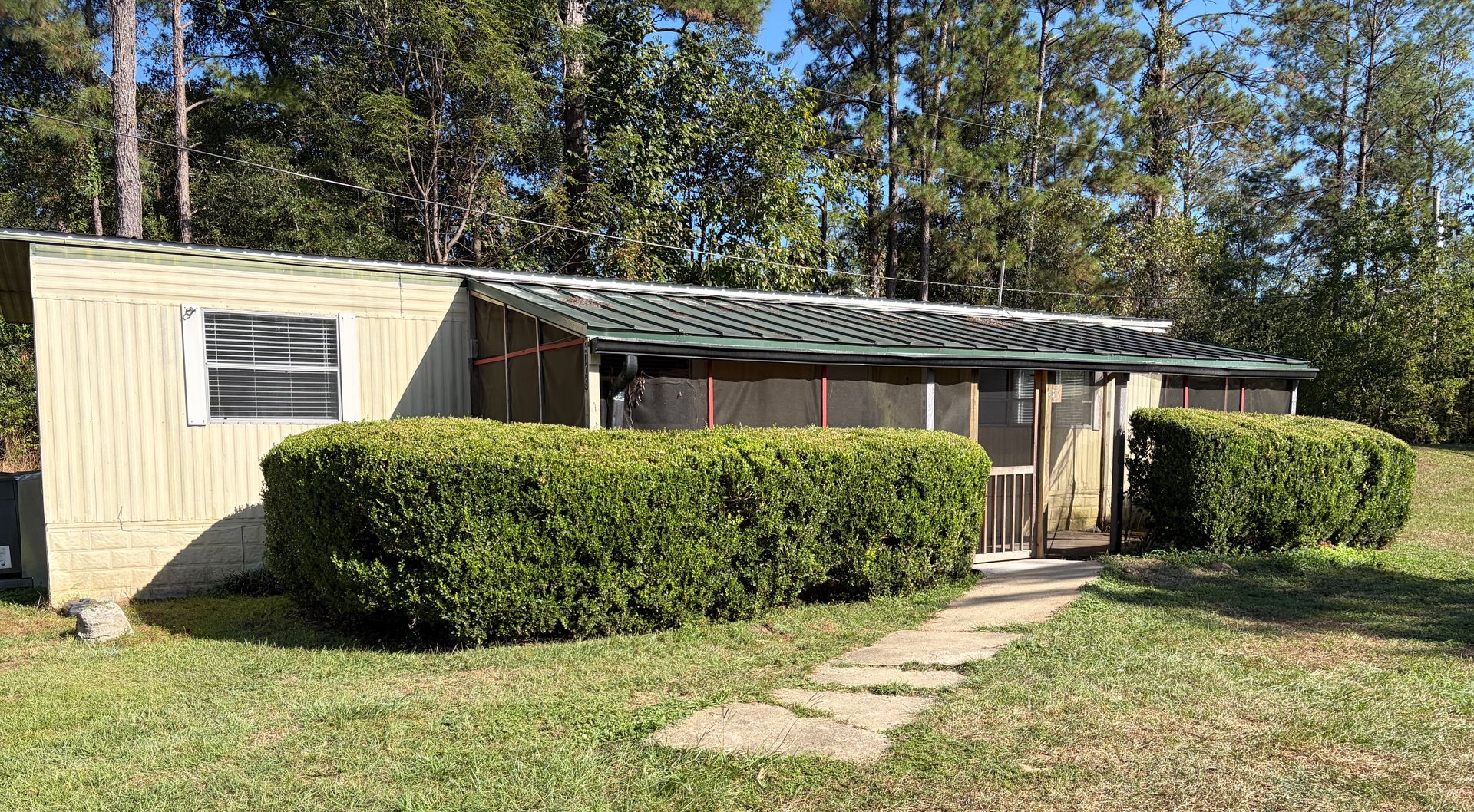 Tallahassee Apartment: Deep Forest Circle