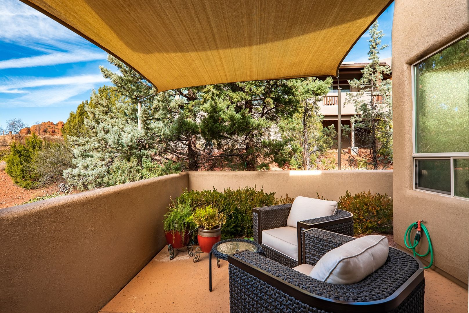 Sedona House: 2450 Mule Deer Road